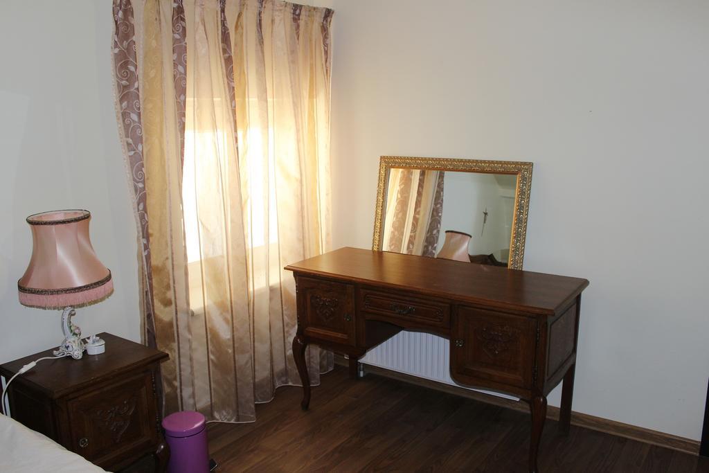 Columba Livia Guesthouse Palanga Esterno foto